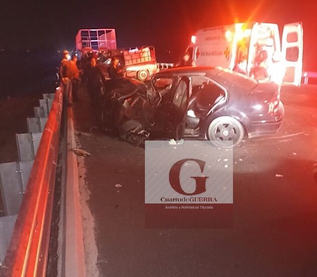 Deja un muerto y cuatro heridos choque en Cuapiaxtla