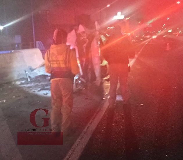 Abandonan vehículo accidentado con material del Inegi, en Yauhquemehcan