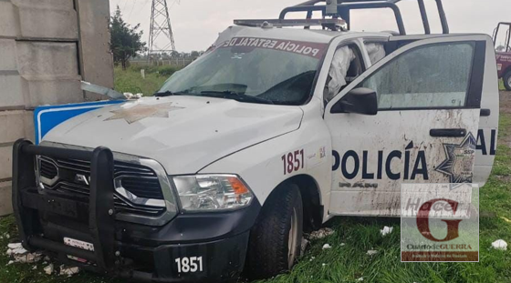 Impacta Policía Estatal de Puebla contra puente en Cuapiaxtla