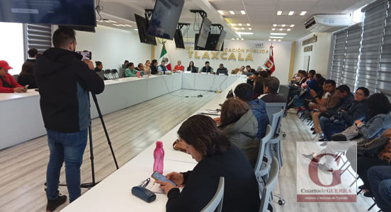 Inconformes maestros de Telesecundaria con titular del USICAMM de la USET