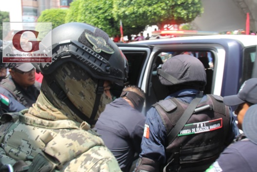 Liberan a subdirector de policía de Teolocholco acusado de herir con arma de fuego a civiles