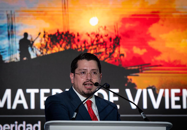 Infonavit fomenta el diálogo sobre nuevos modelos de vivienda que brinden justicia social