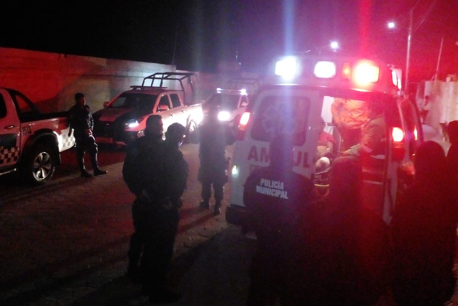 Atiende protección civil de Huamantla a sujeto lesionado tras participar en riña
