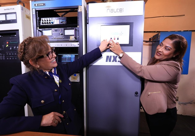 Puso en marcha gobernadora Lorena Cuéllar nuevo transmisor de Radio Tlaxcala