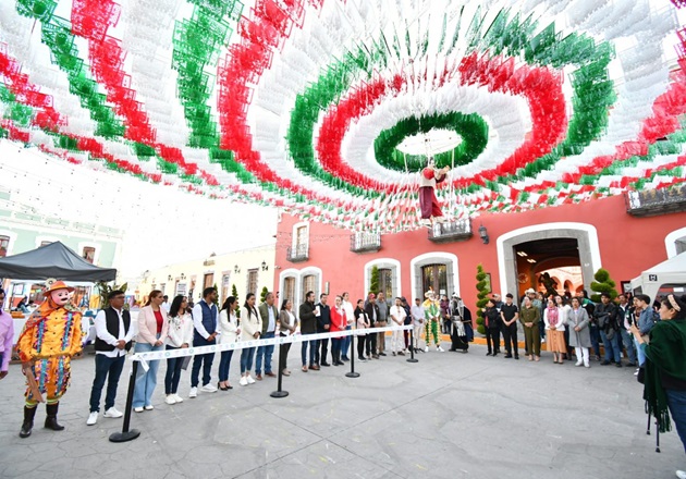 Inaugura Salvador Santos Cedillo el Primer Tianguis Turístico Comunitario de Huamantla