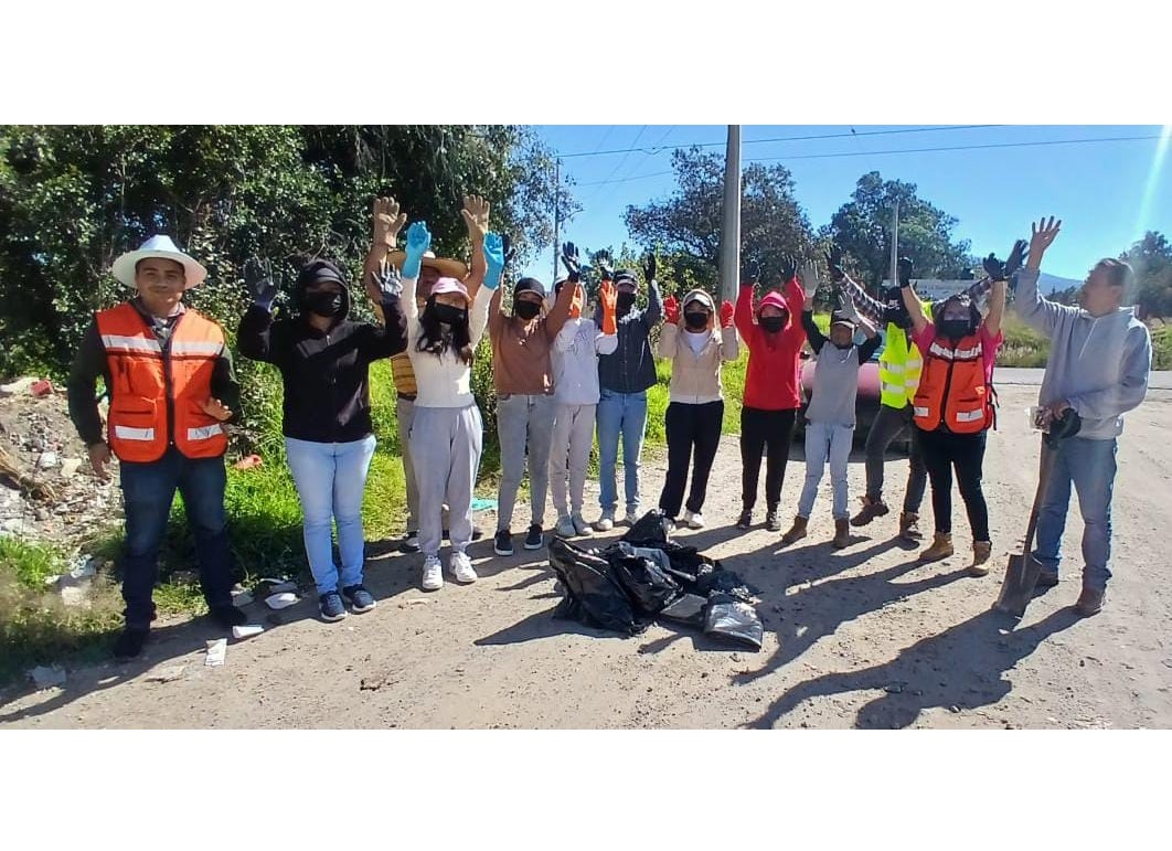 Limpia Ecología de Tlaltelulco barranca limítrofe con Chiautempan
