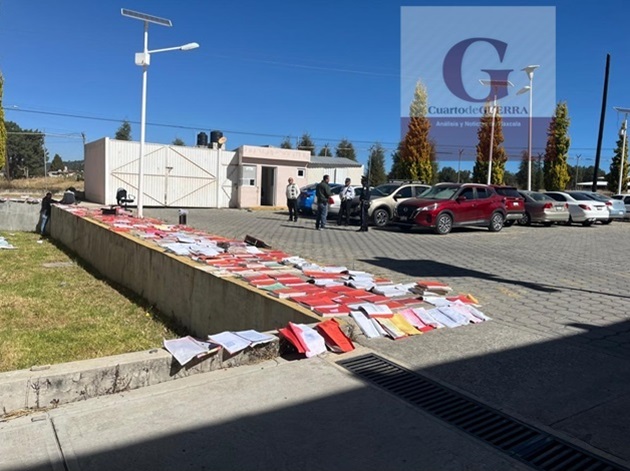 Inundan aguas negras la Casa de Justicia en Apizaco