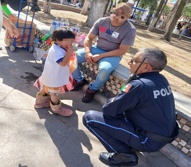 Localiza Policía Municipal a menor reportado como extraviado en parque de Apizaco