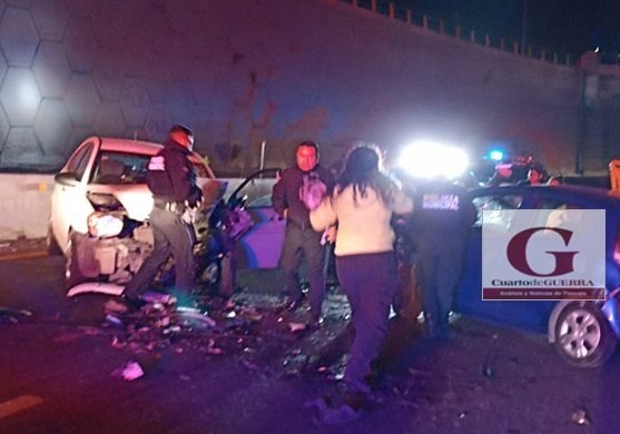 Conductor se mete en sentido contrario, provoca su muerte y deja un herido en Apetatitlán