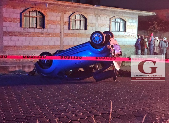 Accidente mortal en Tlaxco: conductor de vehículo fallece tras volcar