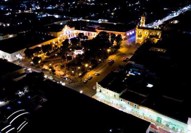 Gobierno municipal reporta ante la CFE zonas sin luz a causa del derribo de poste en accidente