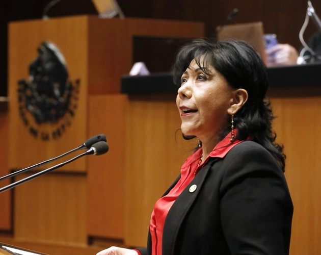 Impulsa Anabell Ávalos ‘Ley de vaso de agua’ para garantizar la hidratación en el trabajo