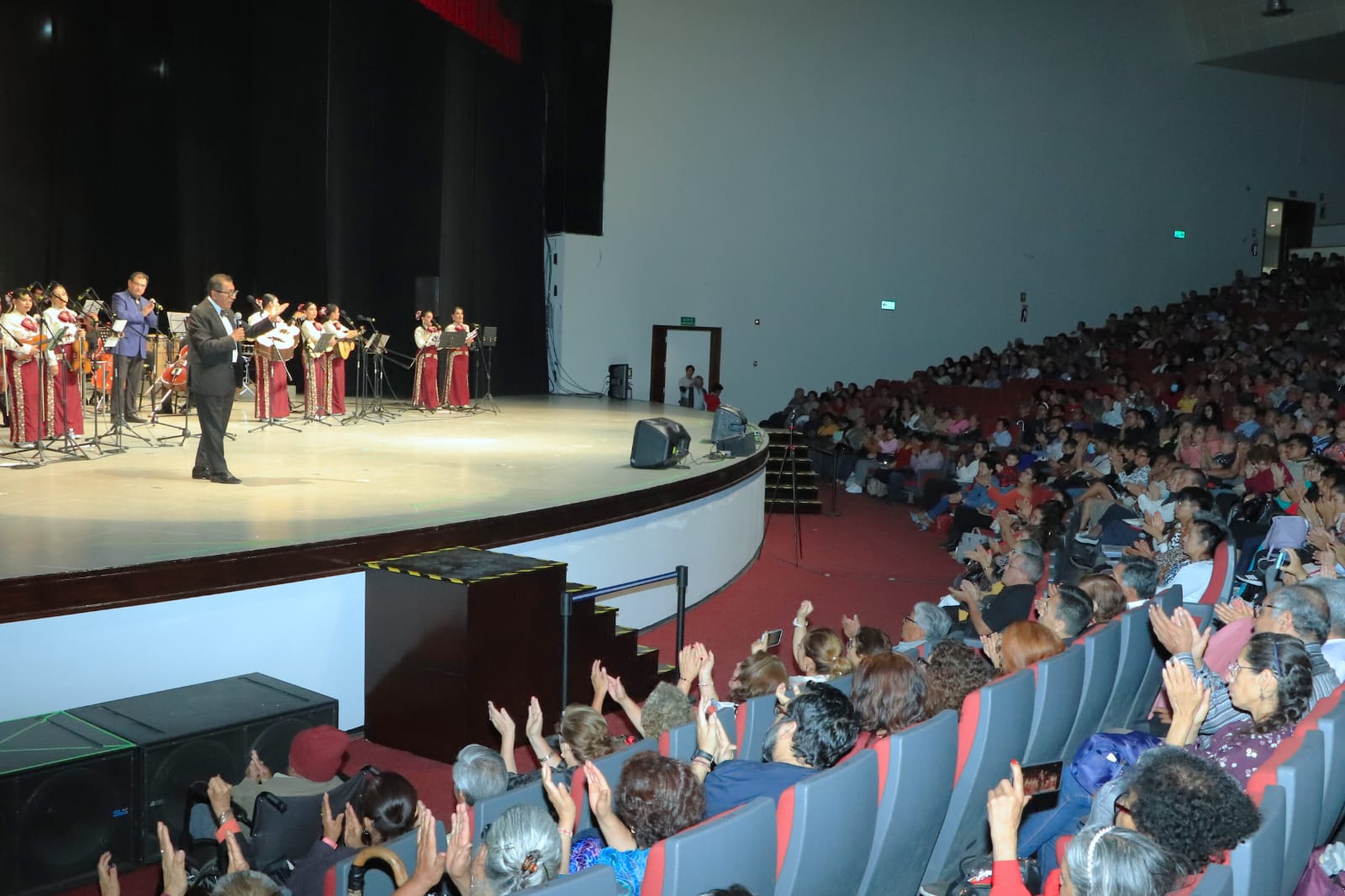Encabeza Rector de la UATx conmemoración por el Día de la Autonomía Universitaria