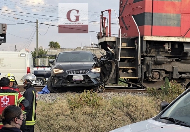Mamá e hija pierden la vida en accidente de tren en Amaxac de Guerrero