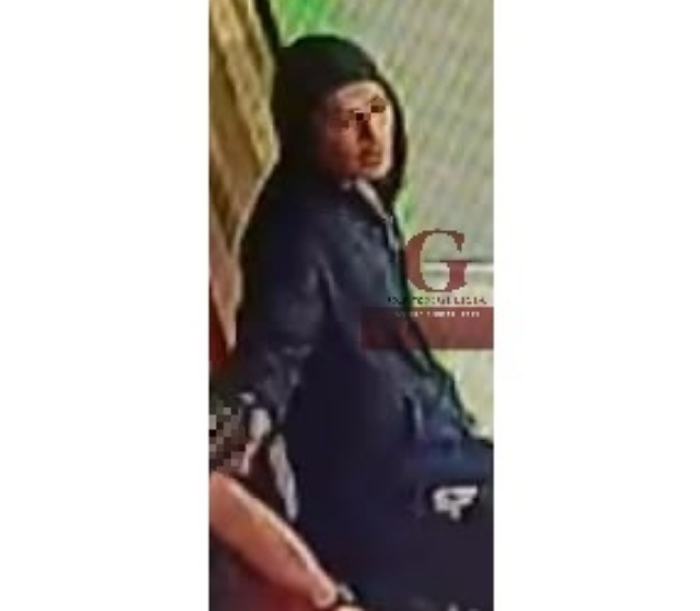 Sujeto armado asalta tienda de descuento en Nopalucan