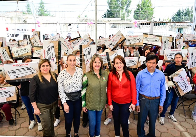 Presidentes de comunidad destacan la iniciativa del alcalde Salvador Santos Cedillo para festejar a madres