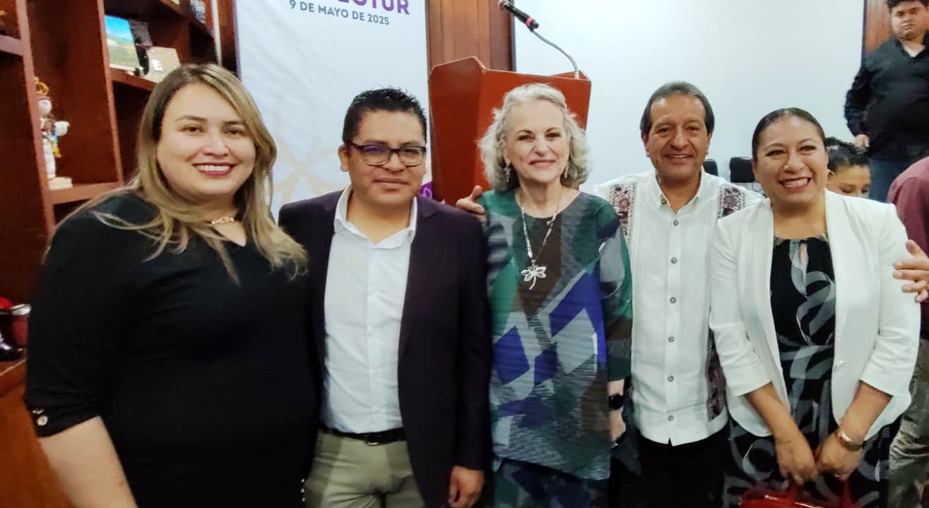 Foro de turismo federal reconoce riqueza artesanal de Chiautempan