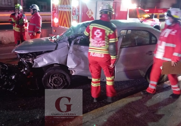 Muere hombre en accidente vehicular en la carretera Apizaco-Chiautempan, en Apetatitlán