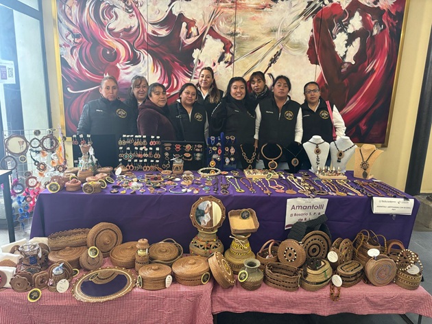 Invita CIE- UATx a mujeres de 𝐀𝐦𝐚𝐧𝐭𝐨𝐥𝐥𝐢 𝐄𝐥 𝐑𝐨𝐬𝐚𝐫𝐢𝐨  para nueva edición de diálogos universitarios
