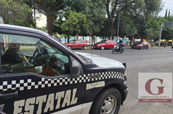 Ola de robos de vehículos golpea a Tlaxcala: Stratus robado en Soriana Ocotlán y Jetta en Acuitlapilco