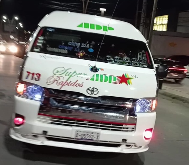Roban camioneta de la ruta San Vicente a punta de pistola en Yauhquemehcan; buscan la unidad