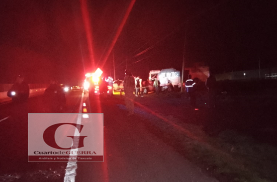 Joven es hallado muerto con tiro en la cabeza dentro de su vehículo en Calpulalpan