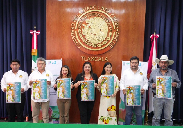 Presentan en Congreso actividades de la 'Feria del Durazno 2025'