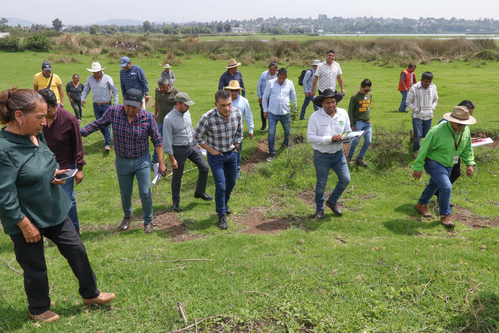 Supervisa presidente Alfonso Sánchez avances del proyecto de recuperación de la Laguna de Acuitlapilco