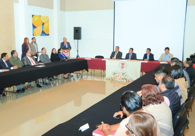 Capacita la UATx a sus auditores para procesos de evaluación de organizaciones educativas