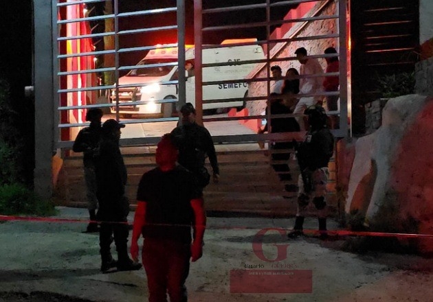 En un hotel de Tetla encuentran sin vida a personas por aparente intoxicación