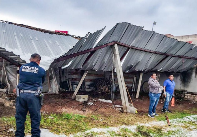 Áreas del Ayuntamiento de Tlaxcala dan respuesta a afectaciones por fuerte granizada