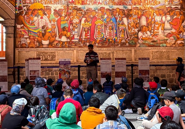 Alumnos del curso de verano del Ayuntamiento capitalino descubren la historia de Tlaxcala en recorrido especial