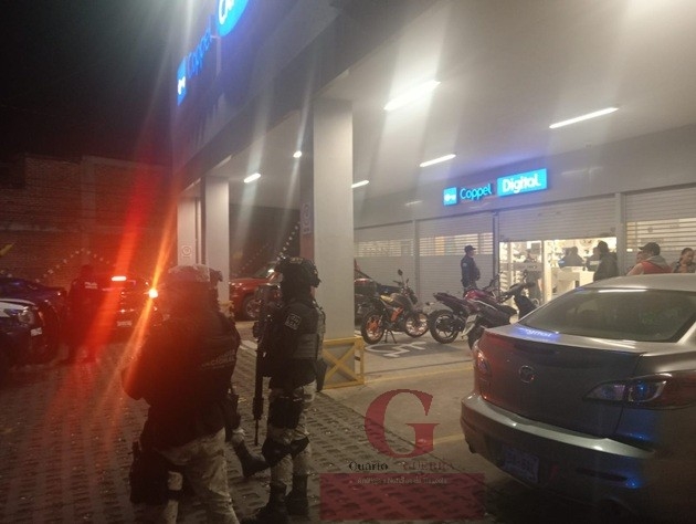 Asalto a mano armada a Coppel de Nativitas: Delincuentes roban dinero en efectivo