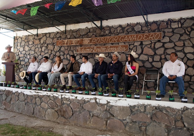 Se inaugura con gran éxito la Expo Ganadera 2025 en Huamantla