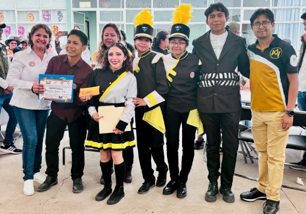 Marching Bands de Puebla, Veracruz y Guerrero triunfan en el Desfile de la Dalia 2025