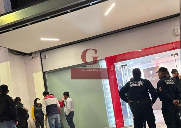 Asaltan a tesorera de primaria de Papalotla; le roban 110 mil pesos cuando iba a comprar material en Tlaxcala
