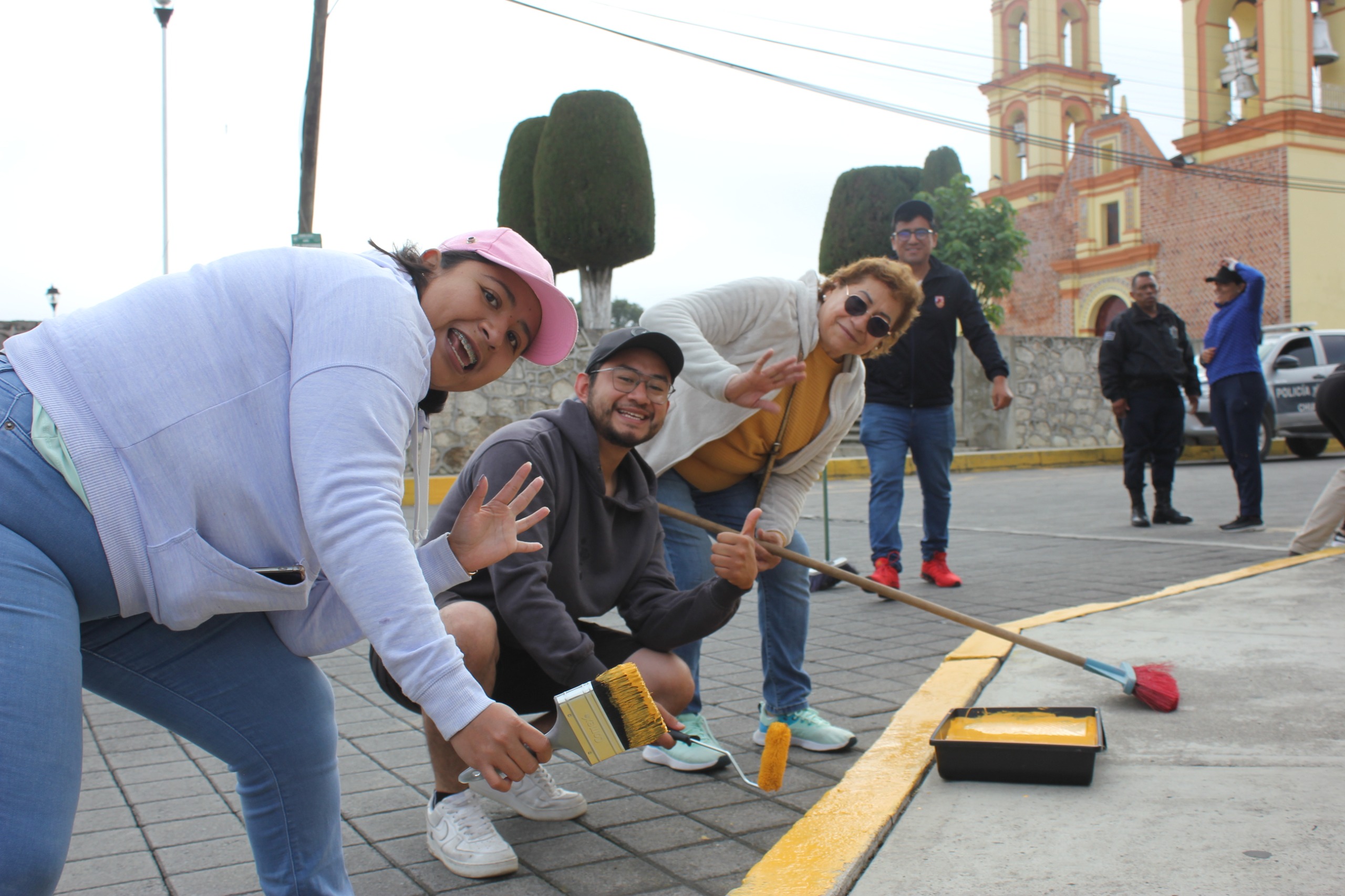 Blanca Angulo encabeza jornada de atención integral en Cuahuixmatlac