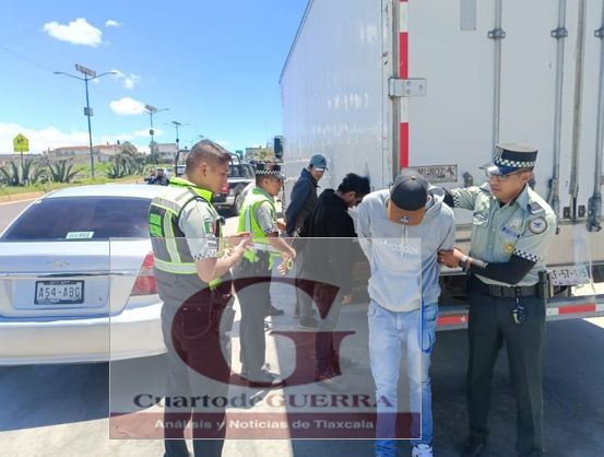 Guardia Nacional detiene a tres hombres con arma hechiza en Calpulalpan