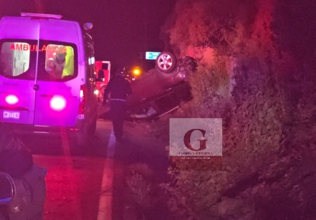 Accidente en carretera Tlaxcala-Apizaco deja una mujer muerta y una herida