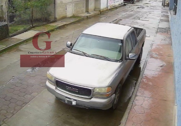 Roban camioneta y molino de carne en tianguis de ganado de Villalta, Tepetitla