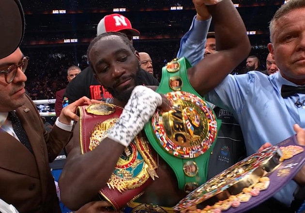 Terence Crawford conquista el cinturón ‘Nahui Huey Altepemeh’, símbolo de Tlaxcala