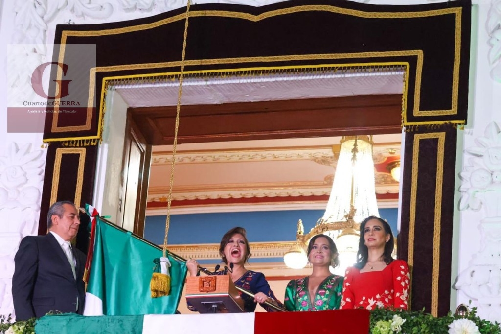 Gobernadora Lorena Cuéllar da el Grito de Independencia en Tlaxcala