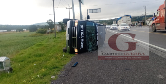 Patrulla de Españita choca en Nanacamilpa; segundo accidente de la corporación en menos de 72 horas