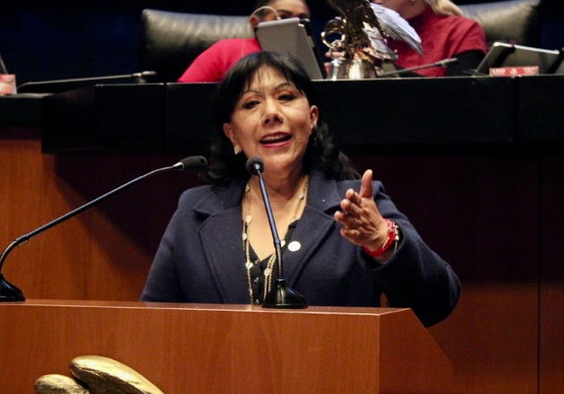 Propone Anabell Ávalos reforma constitucional para unificar derechos laborales de servidores públicos