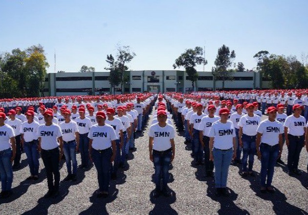 La Secretaría de la Defensa Nacional invita a la y los jóvenes a cumplir con su deber ciudadano.