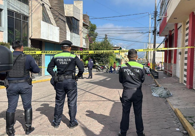 Servicios Médicos y Seguridad Pública de Chiautempan atienden reporte de emergencia en Tepetlapa