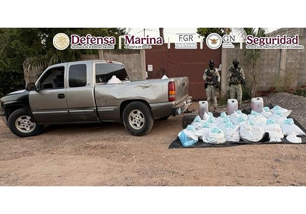 En Sinaloa, aseguran droga y sustancias químicas