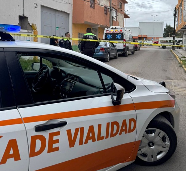 Atienden policía y paramédicos de Chiautempan llamado de auxilio por persona con problemas de salud