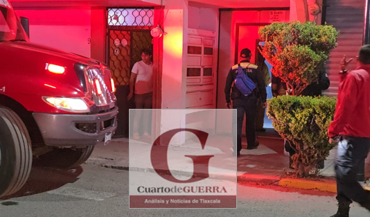 Hombre de la tercera edad muere calcinado al incendiarse su cuarto de renta en Chiautempan