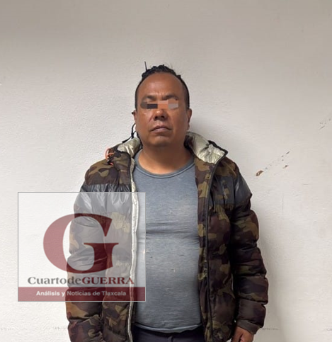Detienen a comerciante con tres réplicas de arma, chaleco táctico y taser en la Feria de Tlaxcala